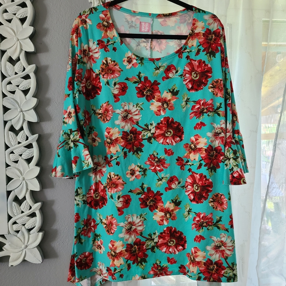 Floral mint top